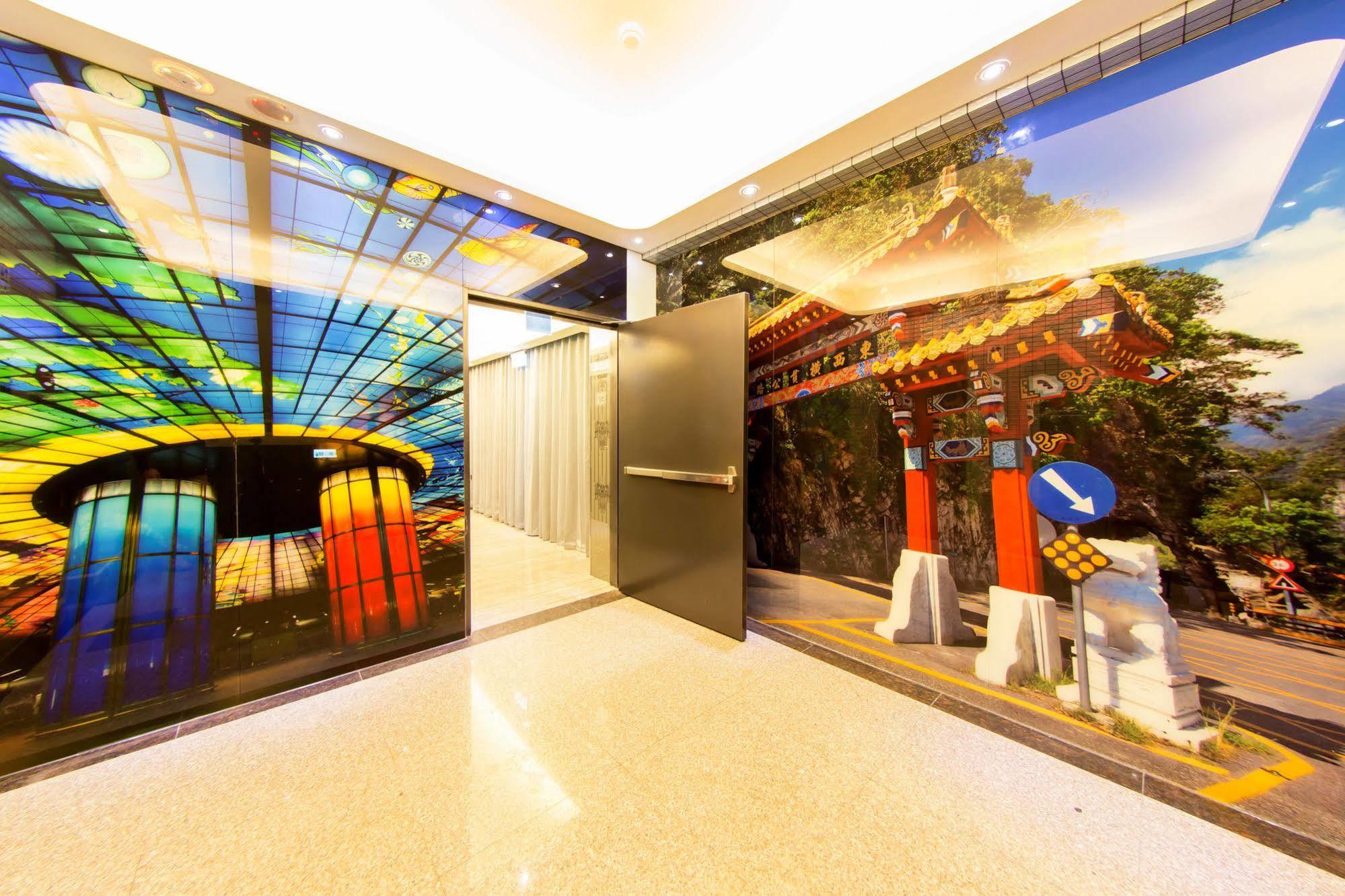 Vintage Apple Hotel Taipei Exterior photo