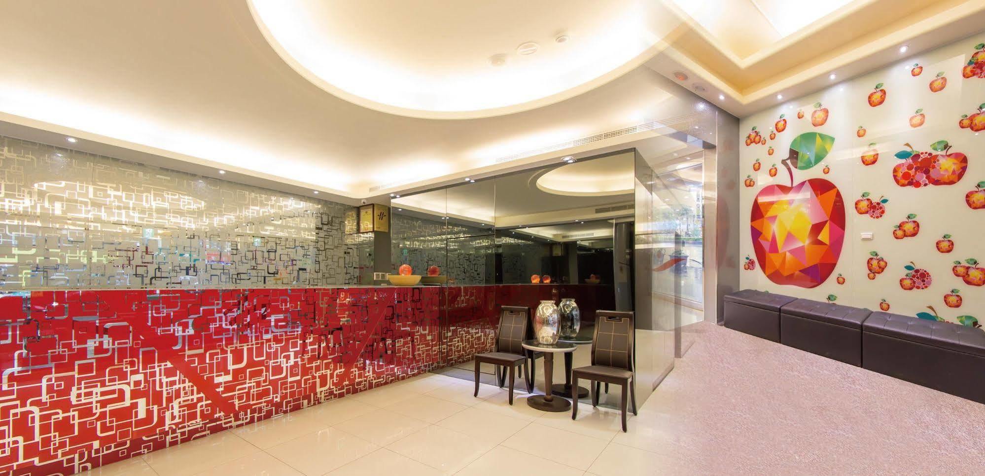Vintage Apple Hotel Taipei Exterior photo